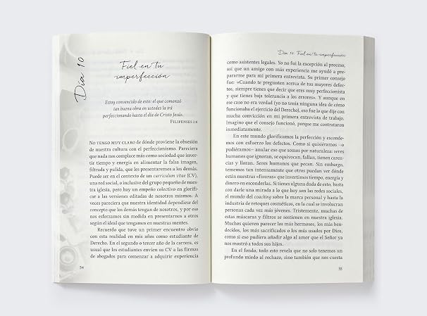 Fiel en todo momento: 40 devocionales sobre el Dios que nunca te abandona