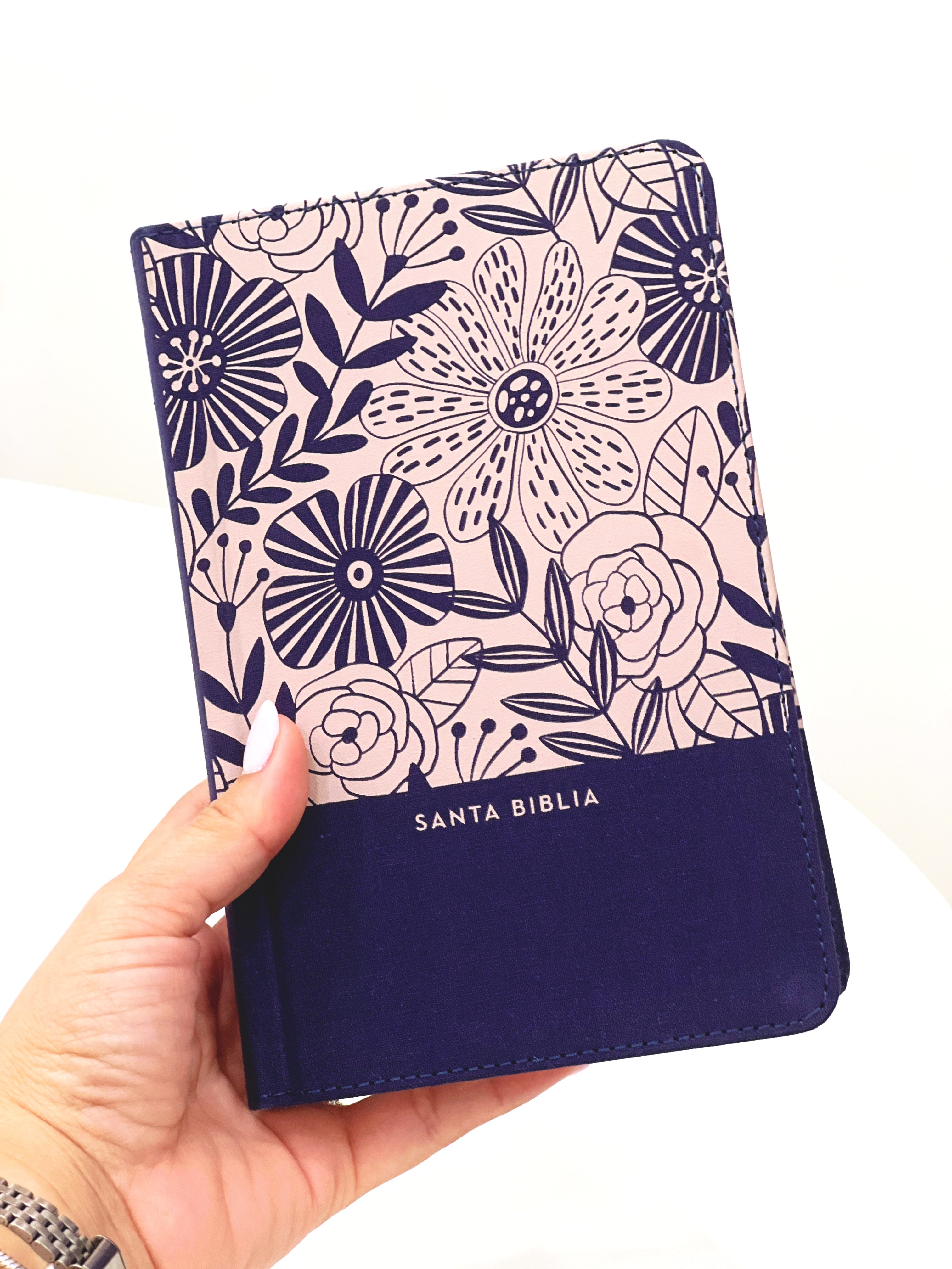 RVR60 Santa Biblia Azul Floral con índice