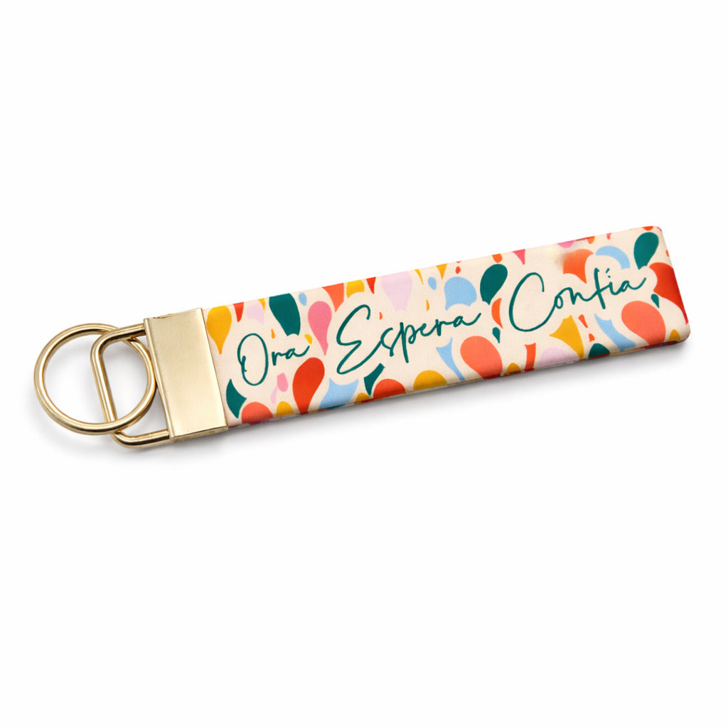 LLavero Pulsera - Ora, espera y confia