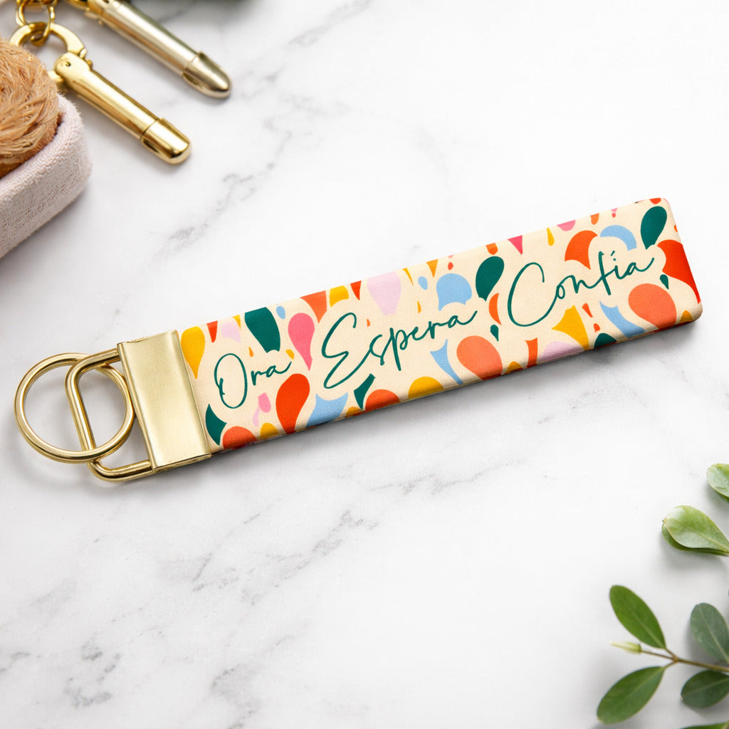 LLavero Pulsera - Ora, espera y confia