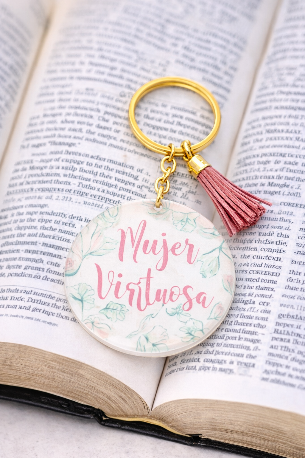 Llavero Acrilico con Tassel - Mujer Virtuosa