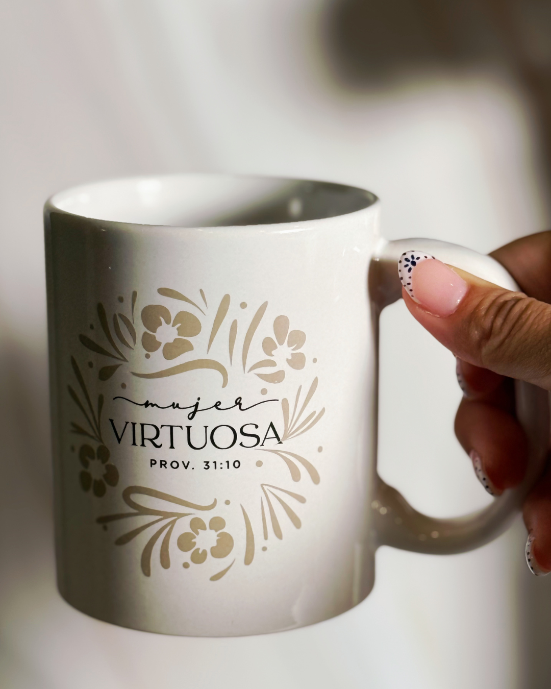 Mujer Virtuosa | Taza Minimalista