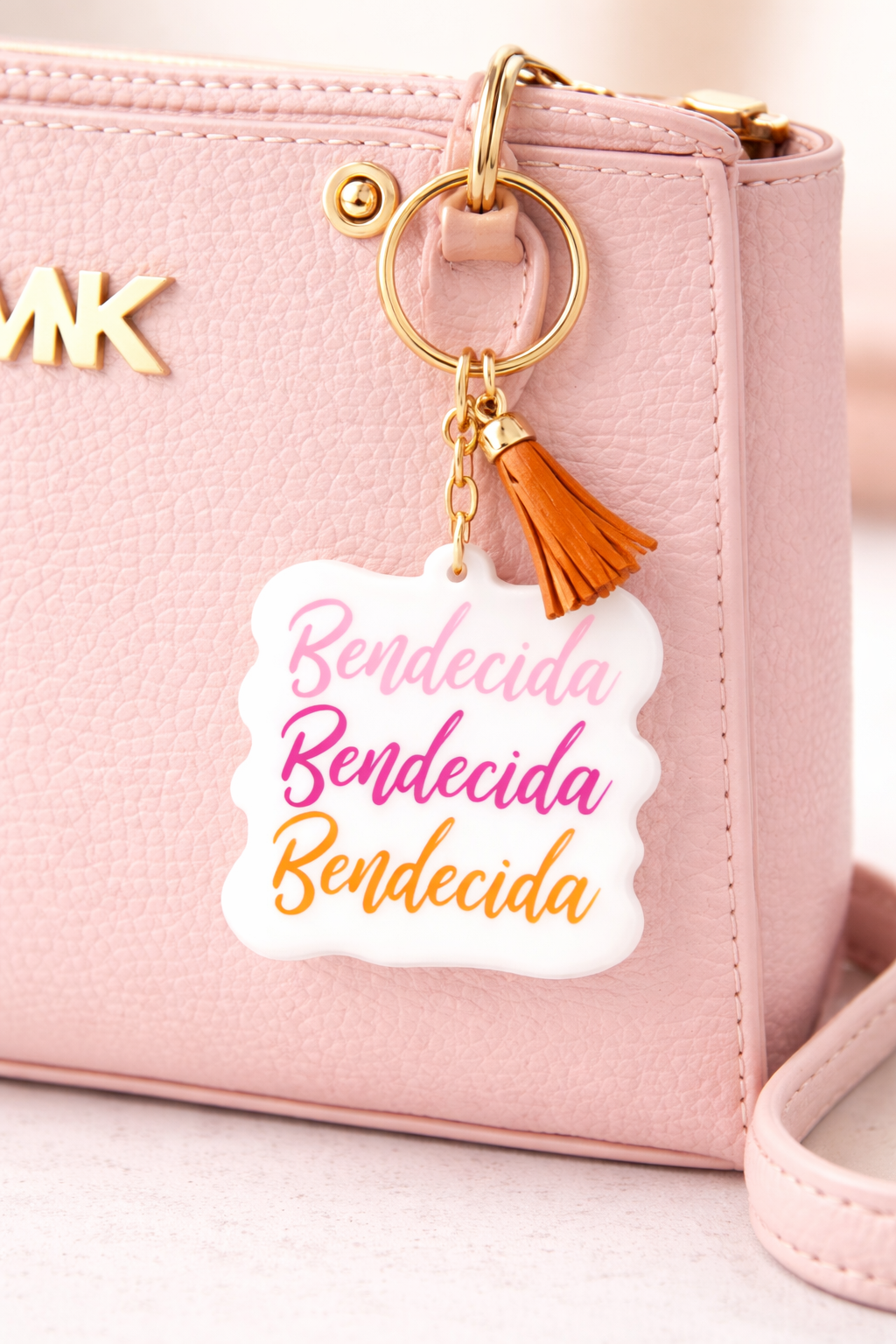 Llavero Acrilico con Tassel - Bendecida